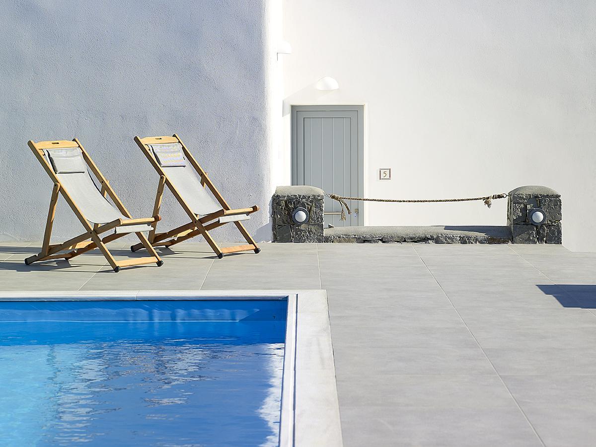 Lithos Luxury Rooms (Adults Only) Adamantas Exterior photo